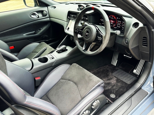 NISSAN Fairlady Z Nismo Black/Gray 2025′ BXQPD
