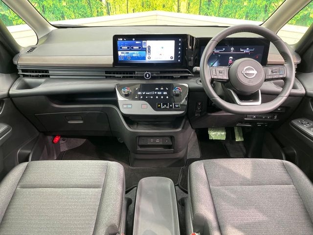 NISSAN Serena e-POWER Highway Star V Pearl White 2023′ BXYQO