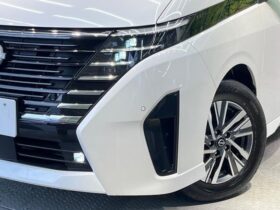 
									NISSAN Serena e-POWER Highway Star V Pearl White 2023′ BXYQO full								