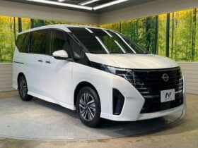 
									NISSAN Serena e-POWER Highway Star V Pearl White 2023′ BXYQO full								