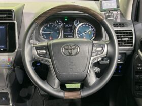 
									TOYOTA Land Cruiser Prado TX L Package Black 2023′ BXYTM full								