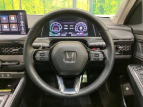 
									Honda Accord e:HEV Pearl White 2024′ BXYZU full								