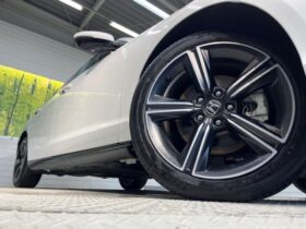 
									Honda Accord e:HEV Pearl White 2024′ BXYZU full								