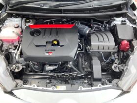 
									TOYOTA Yaris RZ High Performance Pearl White 2023′ BXZ3Q full								