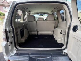 
									MITSUBISHI Pajero Long SUPER EXCEED Pearl White 2006′ BY3XQ full								
