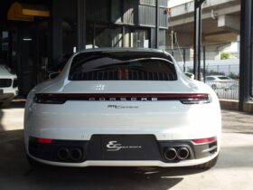 
									Porsche 911 Carrera White 2022′ BZVUH full								