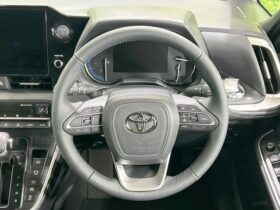
									TOYOTA Noah S-Z Pearl White 2025′ C04CO full								