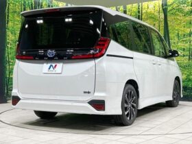 
									TOYOTA Noah S-Z Pearl White 2025′ C04CO full								