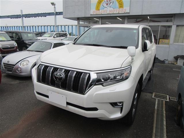 TOYOTA Land Cruiser Prado 2.7 TX 7-seater Pearl White 2023′ C0840