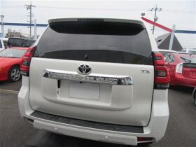 
									TOYOTA Land Cruiser Prado 2.7 TX 7-seater Pearl White 2023′ C0840 full								