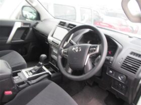 
									TOYOTA Land Cruiser Prado 2.7 TX 7-seater Pearl White 2023′ C0840 full								
