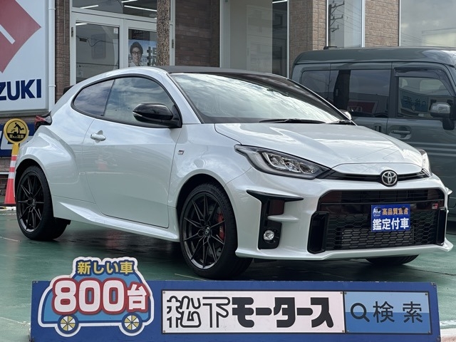 TOYOTA Yaris RZ High Performance Pearl White 2023′ C291G