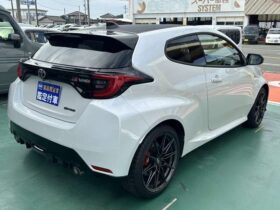 
									TOYOTA Yaris RZ High Performance Pearl White 2023′ C291G full								