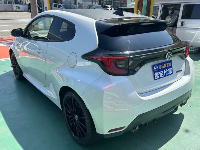 TOYOTA Yaris RC Pearl White 2023′ C291O
