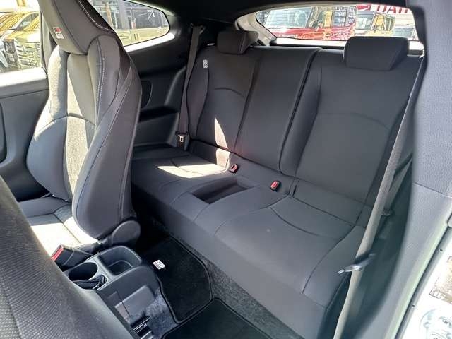 TOYOTA Yaris RC Pearl White 2023′ C291O