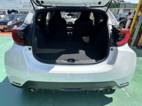 
									TOYOTA Yaris RC Pearl White 2023′ C291O full								