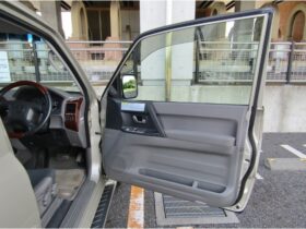 
									MITSUBISHI Pajero 3.0 Short Exceed I 4WD Gold 2006′ C2D0T full								