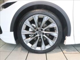 
									TOYOTA Crown CrossOver G “Advanced・Leather Pearl White 2023′ C2D3Z full								