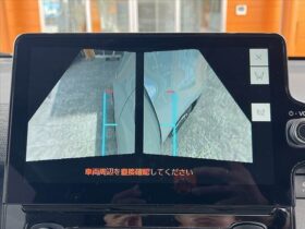 
									TOYOTA Sienta Hybrid Z 10.5 Type Navi   Safety Green 2025′ C2D48 full								