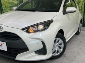 
									TOYOTA Yaris X Pearl White 2020′ C4ELP full								