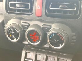 
									SUZUKI Jimny XC Green 2025′ C4EOQ full								