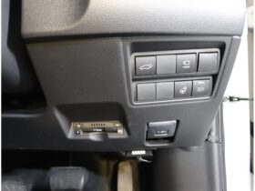 
									TOYOTA Yaris Cross Z Adventure Pearl White/Black 2023′ C6BE3 full								