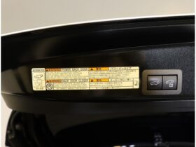 
									TOYOTA Yaris Cross Z Adventure Pearl White/Black 2023′ C6BE3 full								