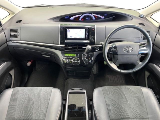 TOYOTA Estima Aeras Premium Edition Pearl White 2013′ C6JQ0