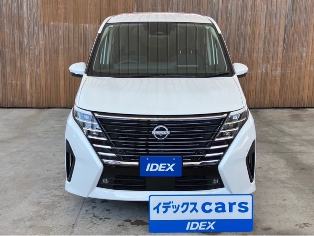 NISSAN Serena e-POWER Highway Star V Pearl White 2024′ C7TE6
