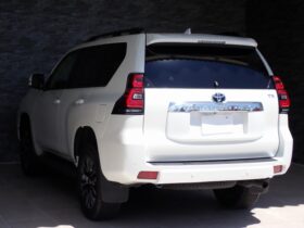 
									TOYOTA Land Cruiser Prado TX L Package Sunroof 7 Seater Pearl White 2021′ C8GKY full								