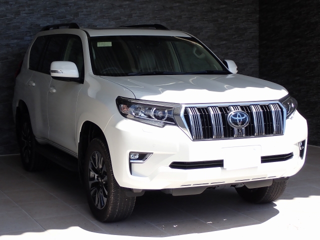 TOYOTA Land Cruiser Prado TX L Package Sunroof 7 Seater Pearl White 2021′ C8GKY