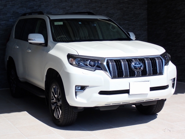 TOYOTA Land Cruiser Prado TX L Package Sunroof 7 Seater Pearl White 2023′ C8GL0