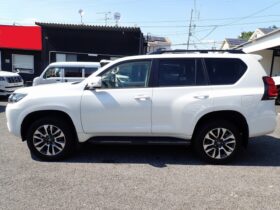 
									TOYOTA Land Cruiser Prado TX L Package Sunroof 7 Seater Pearl White 2023′ C8GL0 full								