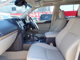 
									TOYOTA Land Cruiser Prado TX L Package Sunroof 7 Seater Pearl White 2023′ C8GL0 full								