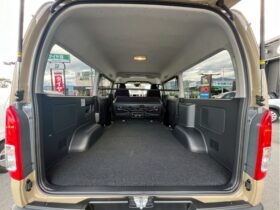 
									TOYOTA Hiace Van Wide Super GL Long Middle Roof Beige 2025′ C8GPJ full								
