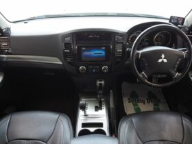 
									MITSUBISHI Pajero Exceed Pearl White 2011′ C8GPK full								