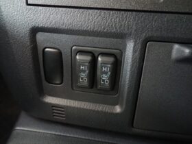 
									MITSUBISHI Pajero Exceed Pearl White 2011′ C8GPK full								