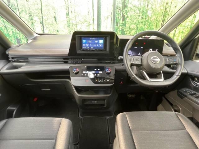 NISSAN Serena Highway Star V Pearl White 2023′ C8OFT