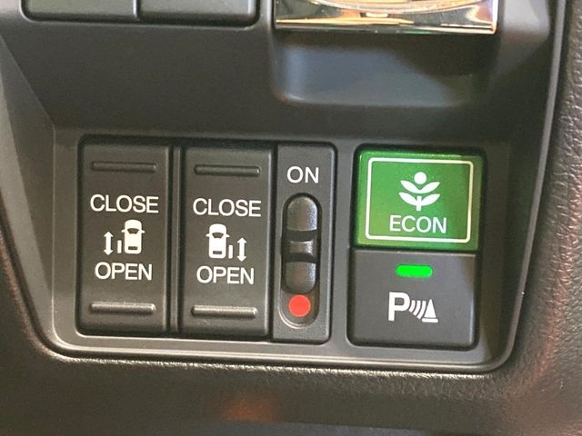 Honda Odyssey Absolute EX Black 2021′ C8OGW
