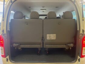 
									TOYOTA Hiace Wagon GL Long Middle Roof Pearl White 2025′ C8OH0 full								