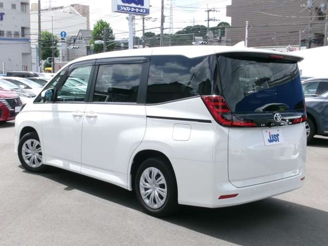 TOYOTA Noah X Pearl White 2024′ C8PYH