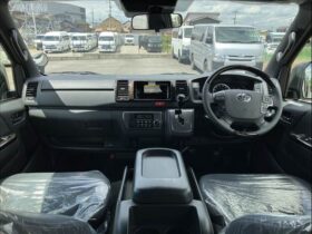 
									TOYOTA Hiace Van Super GL Dark Prime 2 Pearl White 2025′ C8SMC full								