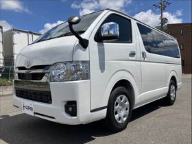 
									TOYOTA Hiace Van Super GL Dark Prime 2 Pearl White 2025′ C8SMC full								