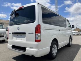 
									TOYOTA Hiace Van Super GL Dark Prime 2 Pearl White 2025′ C8SMC full								