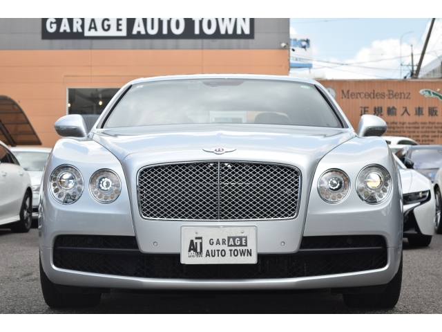 Bentley Bentley Flying Spur V8 Silver 2015′ CALQB