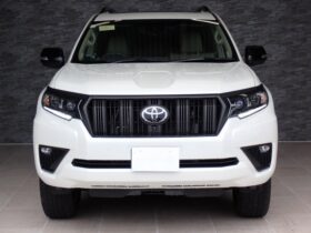 
									TOYOTA Land Cruiser Prado TX L Packet Matte Black Ed Pearl White 2023′ CALVY full								