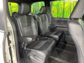 
									TOYOTA Noah S-Z Pearl White 2023′ CATK3 full								