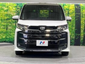 
									TOYOTA Noah S-Z Pearl White 2023′ CATK3 full								