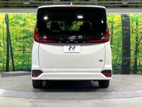 
									TOYOTA Noah S-Z Pearl White 2023′ CATK3 full								