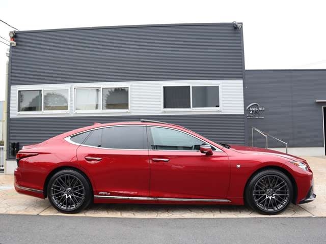 Lexus LS F Sport Red 2021′ CATOC